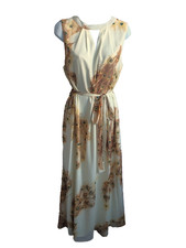 Wallis ivory peacock feather