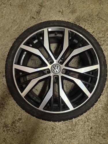 Genuine golf volkswagen - vw,