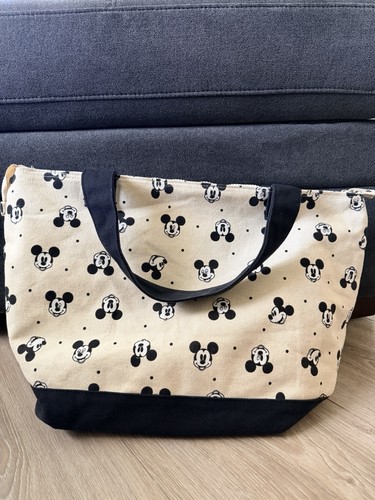 Disney mickey mouse character - mouse,