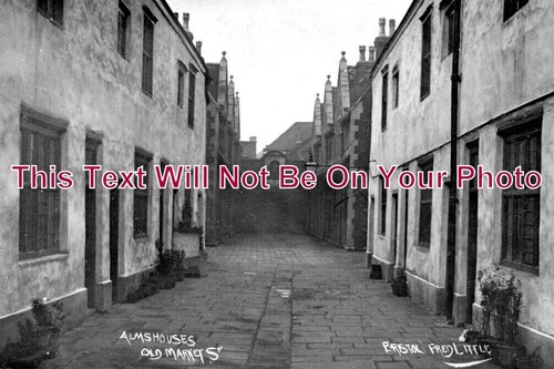 1072 almshouses old - 1072,