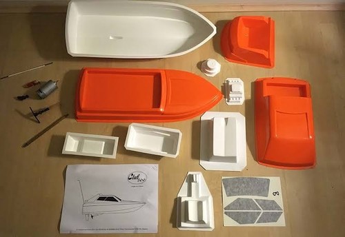 Club 500 model boat - club,