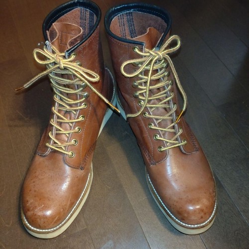Red wing men d - red,