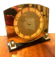 AN ORIGINAL "SMITHS" 8-DAY ART