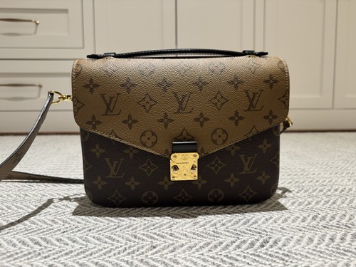 Louis vuitton pochette metis - louis,