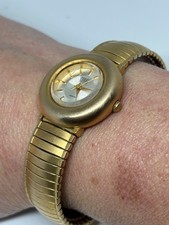 Ladies Gold Tone Expandable