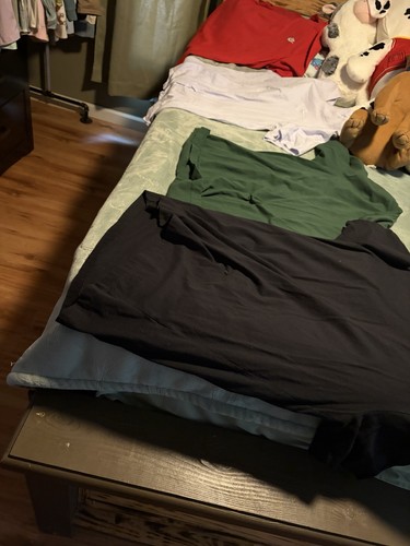 Men nike shirts bundle - men’s,