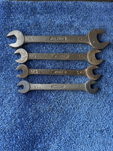 Jaguar tool box - , spanner