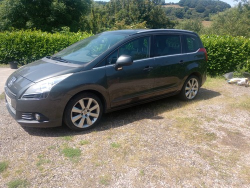 2013 peugeot 5008 seat 2 - 2013,
