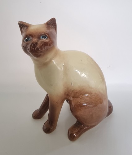 Sylvac seated cat 1960 - sylvac,