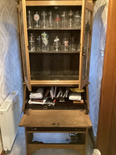 Oak writing display bureau - writing/,