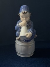 Vintage Collectible Royal