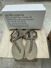 Pedro Garcia Taupe Swarovski