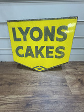 Vintage Double Sided Lyons’