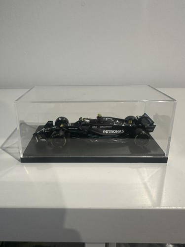 Bburago mercedes amg petronas - bburago,
