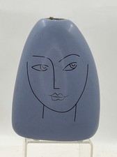 LiveTrends Lady Face Planter
