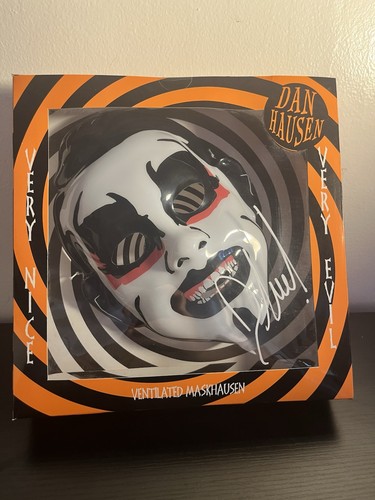 Dan hausen wrestling - dan, mask