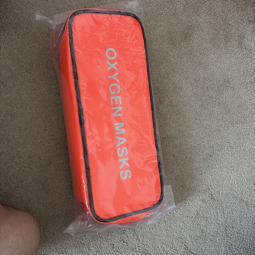 Openhouse oxygen masks bag - masks,
