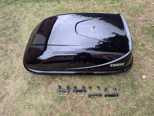 Thule Ocean 80 Roof Box Glossy Black