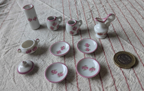 Miniature ceramic kitchen - miniature,
