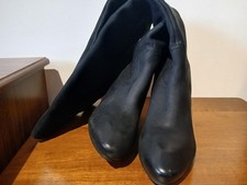 Cara London Ladies size 40/7