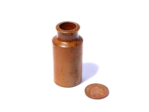 C1900 miniature sample salt - c1900, /