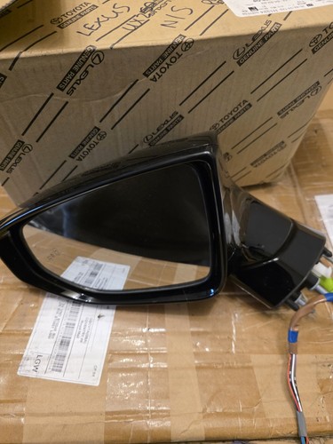 Lexus 2019 door wing - lexus,