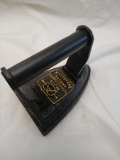 antique Cast  Salters sylvesters patent flat Iron number 5  
