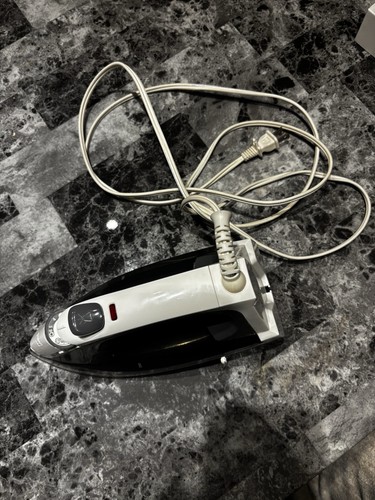 Black decker steam iron - +,