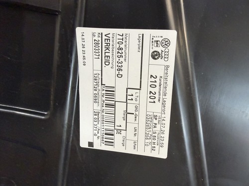 Multivan rear center - t7,
