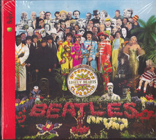 THE BEATLES : SGT PEPPER'S