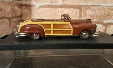VITESSE 1:43 SCALE CHRYSLER 1947 TOWN & COUNTRY Woody CONVERTIBLE 490 Case