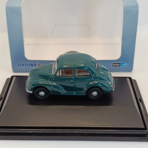 Oxford diecast morris minor - morris,