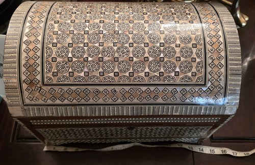 Large vintage domed mother - mother, of