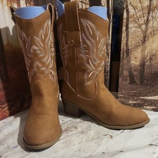 Womens Tan Brown Cowboy Boots Size 6/39