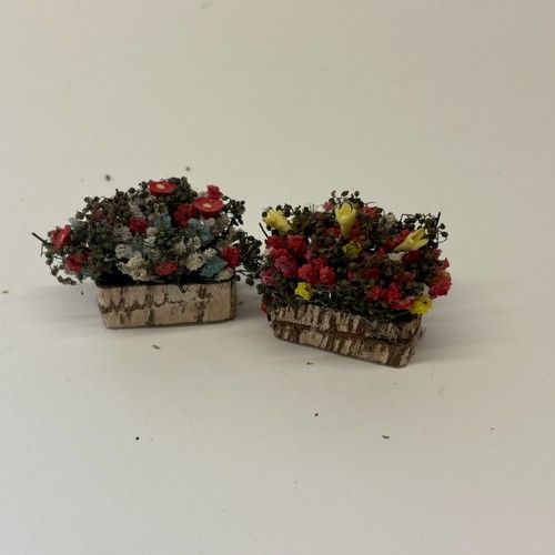 12th scale dolls house - dolls,