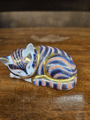 Royal crown derby - royal, imari