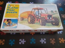 Elc vintage tractor - vintage, floor