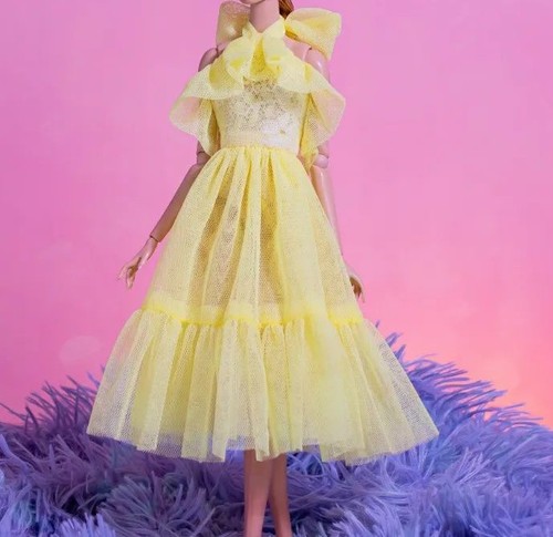 Andymy designs yellow lace