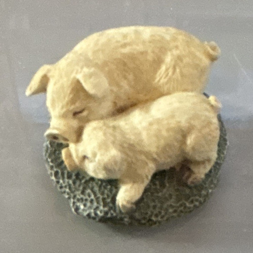 Pig ornament figurine ceramic - pig, ornament/figurine
