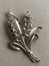 Vintage Crown Trifari Hyacinth