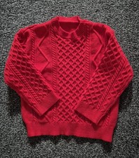 Red Unisex Knitted Aaron Jumper Age 7 Years. New Condition. Christmas