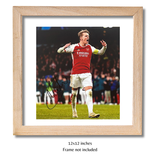 Martin odegaard hand - odegaard, signed
