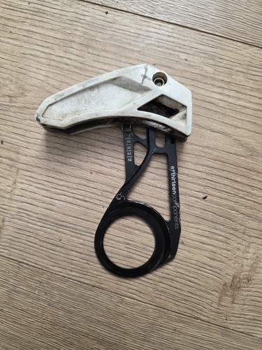 Thirteen chain device - e.13,