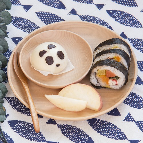 Round wooden dinner plates - wooden,