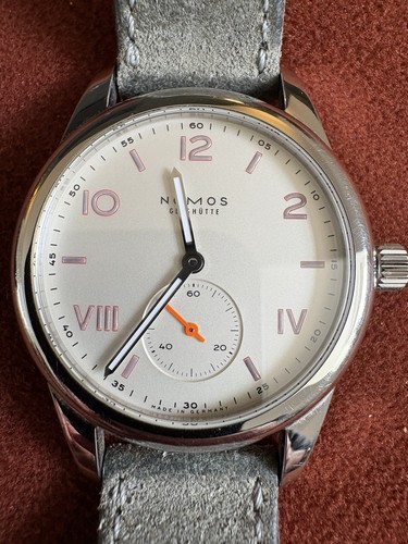 Nomos club campus manual grey - nomos,