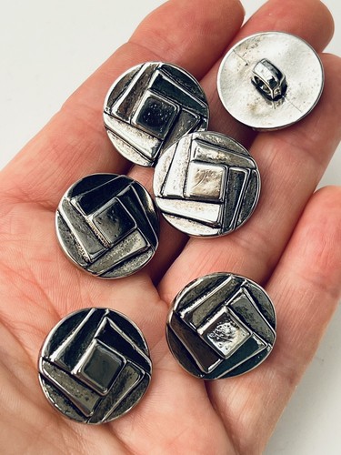 Silver buttons with shank - with,