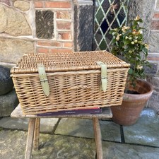 Wicker Hamper With Lid Basket