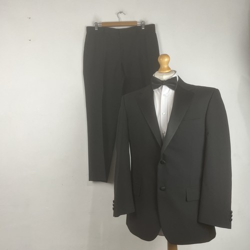 Marks spencer tuxedo - &,