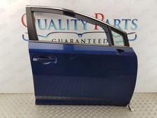 TOYOTA AVENSIS FRONT DOOR RIGHT DRIVER SIDE IN BLUE TR8T5 T270 MK3 2015