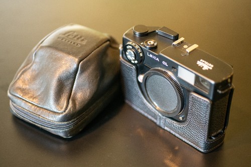 Leica 35mm film rangefinder - cl,